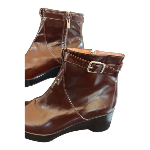 Robert Clergerie Cognac Wedge Ankle Boot Zipper Size 6.5 Buckle - Picture 3 of 15